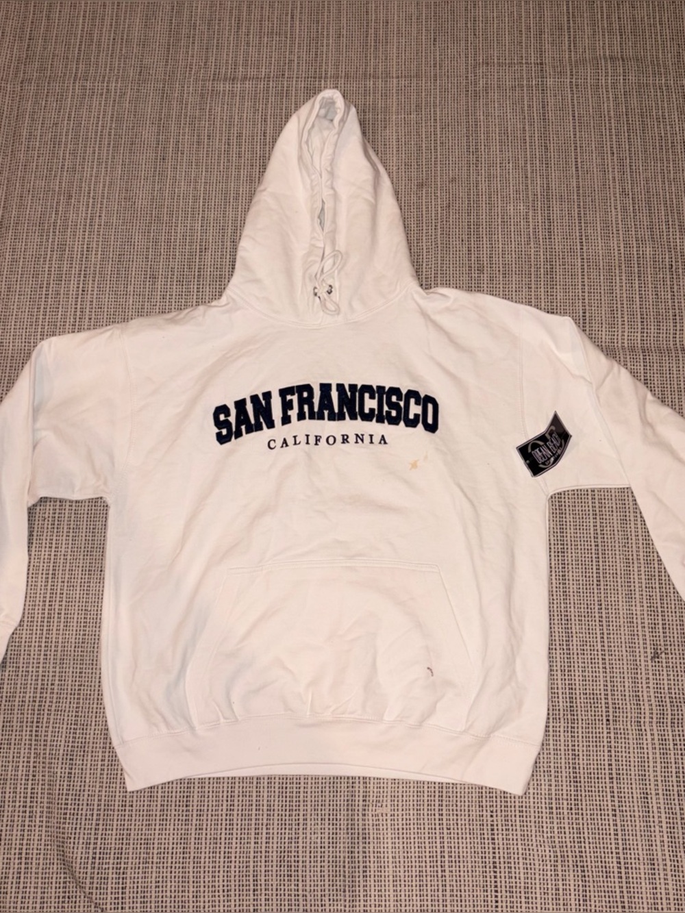 OCEAN BEACH Men's San Francisco Classic Applique Hoodie Size XL In White